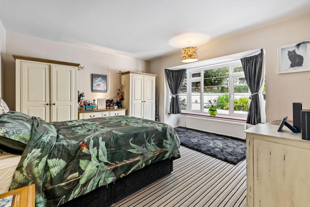 Bed 1