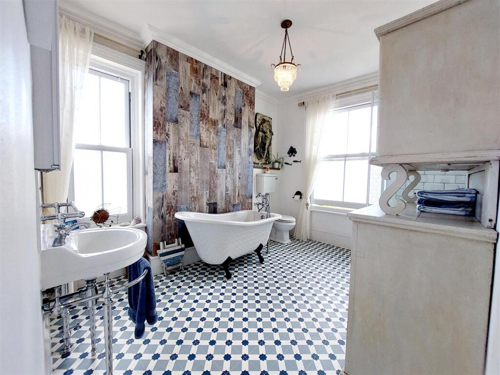 Family Bathroom