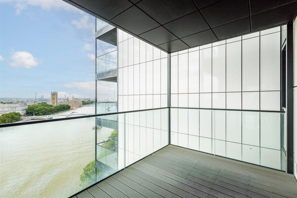 Albert Embankment-4.jpg