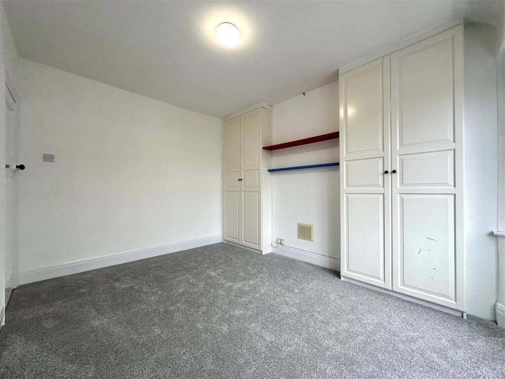 Bedroom 1 Aspect 2