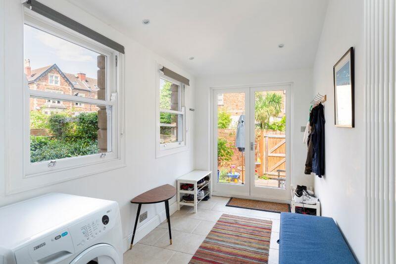 Garden room