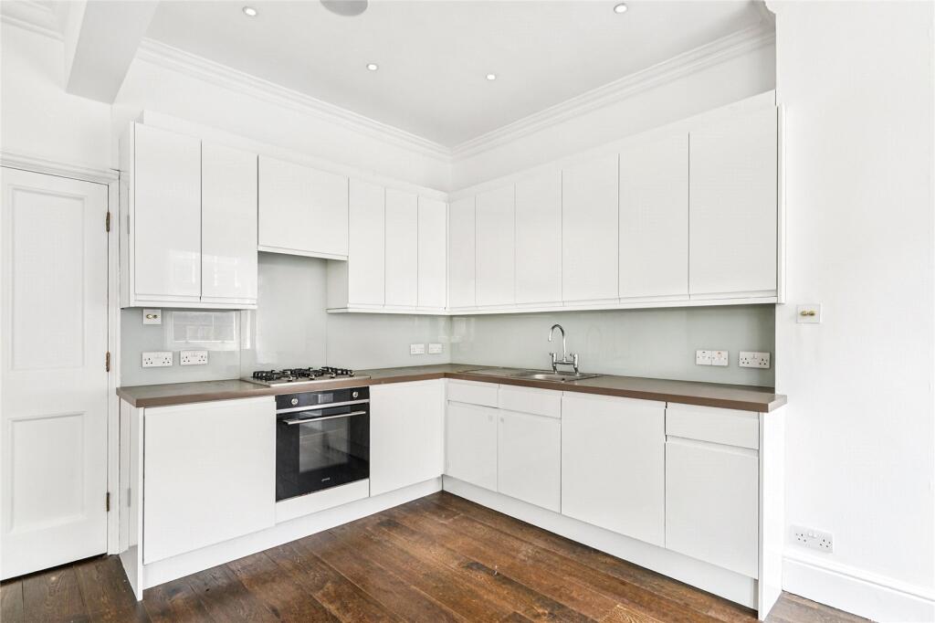 Open Kitchen/Dining