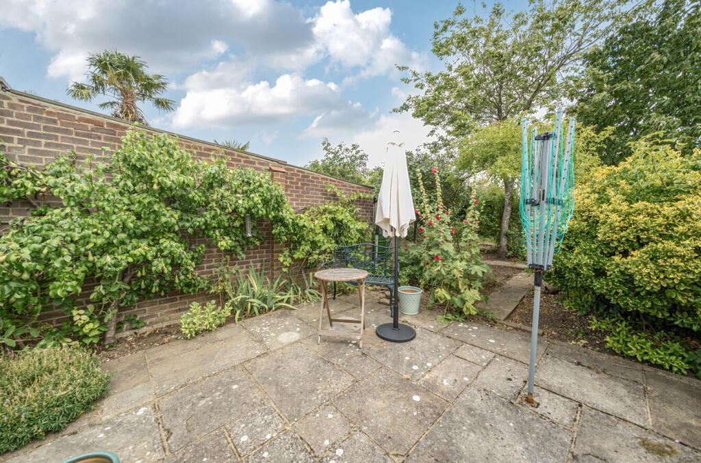 1320586-6-6876a76...