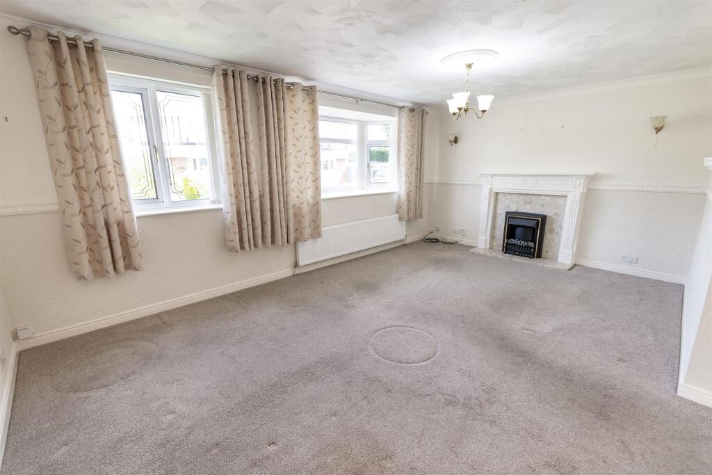 Open Plan Living and Dining Room