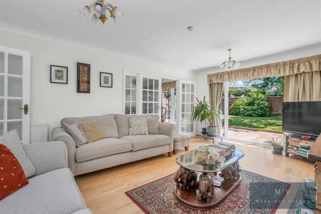 Harriet Gardens 4 MV-2.jpg