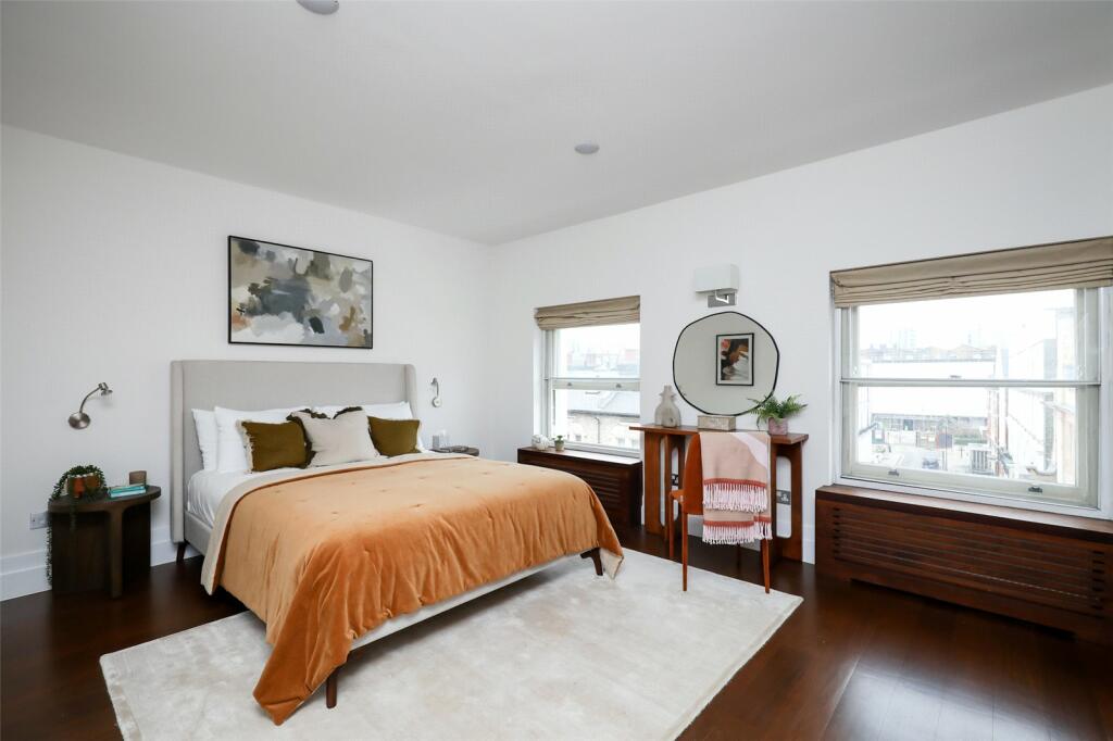 Main Bedroom