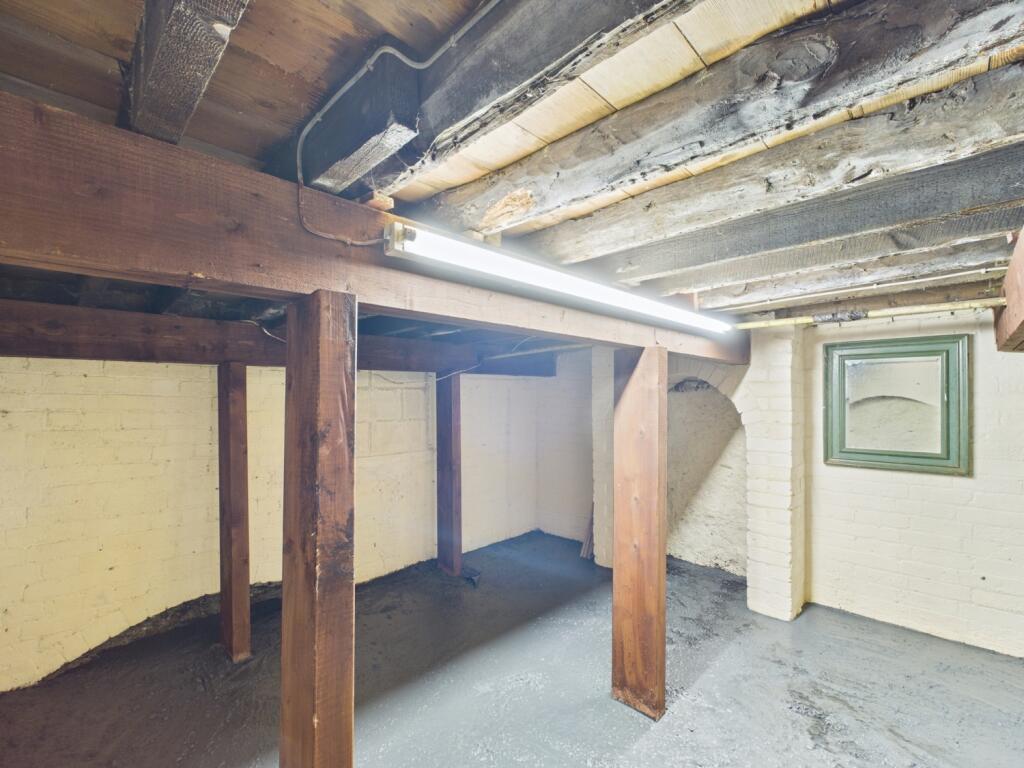 CAM03778G0-PR0214-STILL001_alt