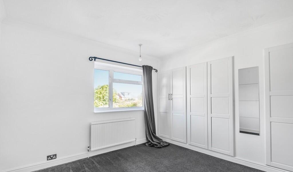 b5fa18d1-50bb-409...