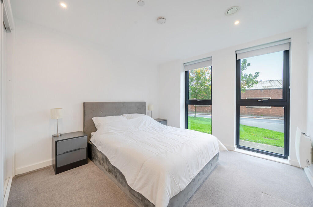 1366050-8-68ef6ad...