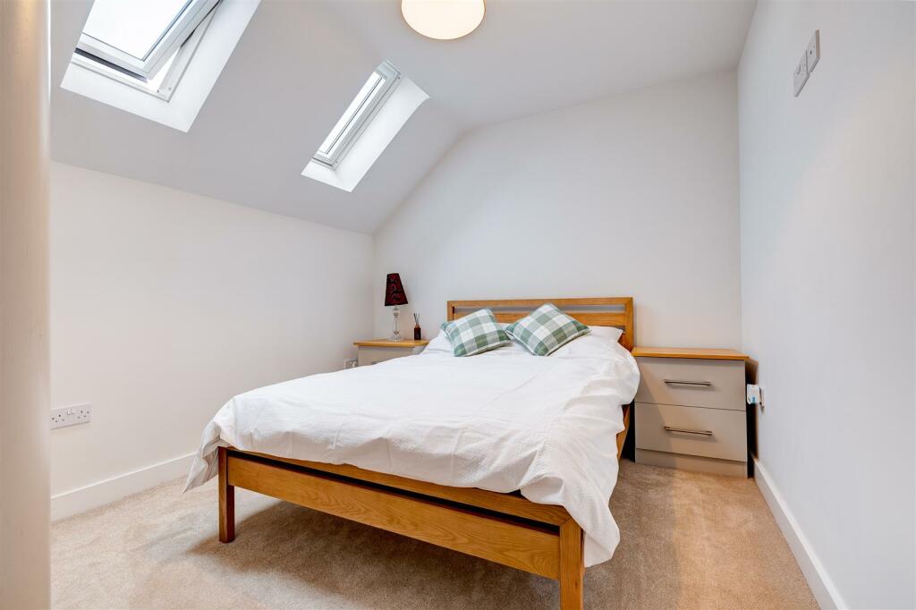 Hall Farm Close, Packington