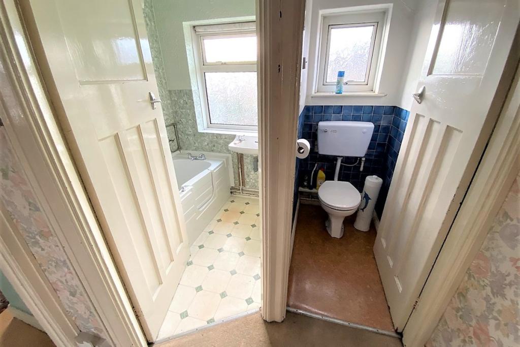 Bathroom & Separate 
