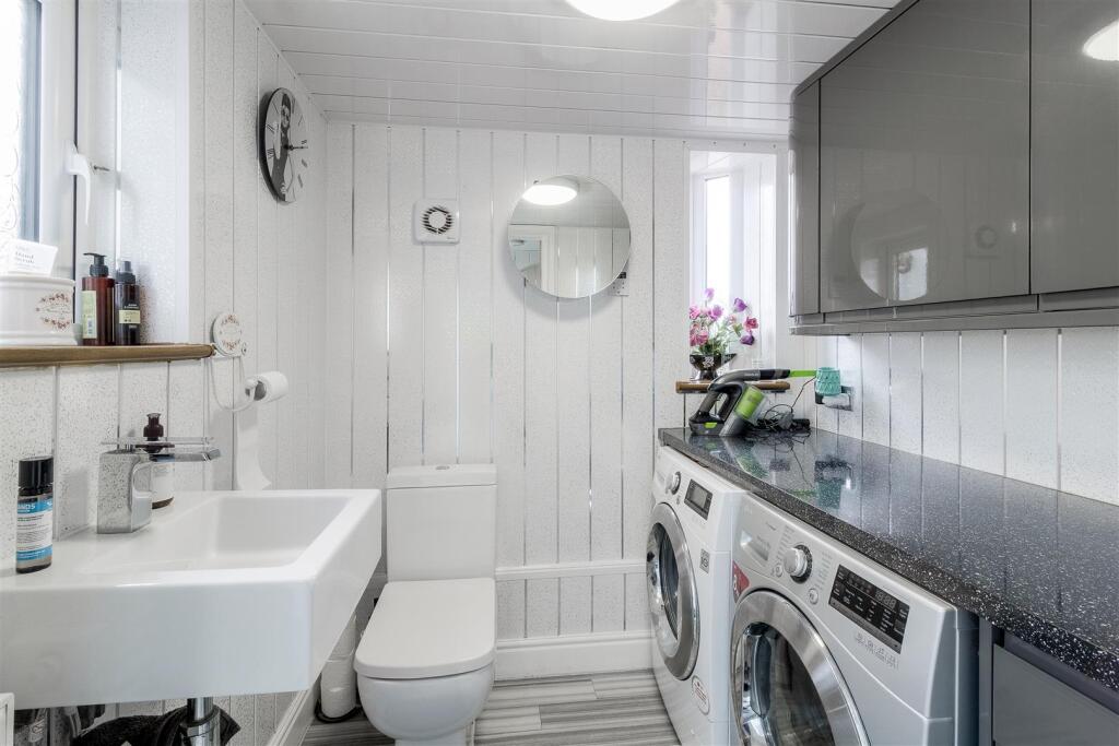 128 Watling Street 011.jpg