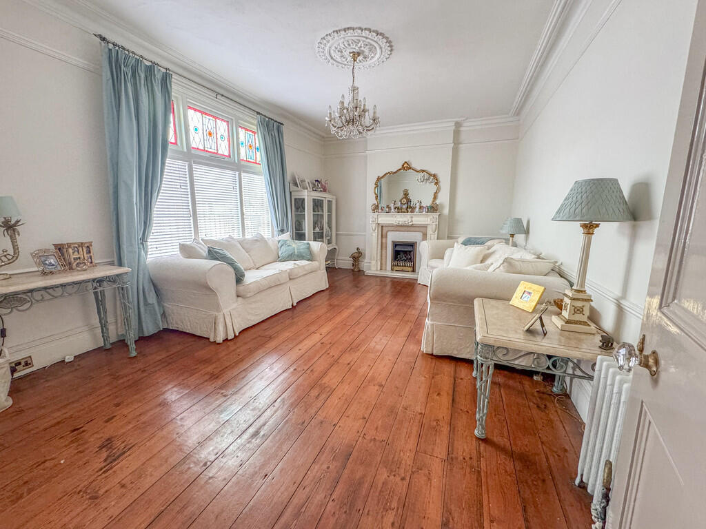 DRAWING ROOM