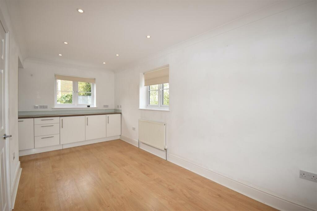 Kitchen Living Room.JPG