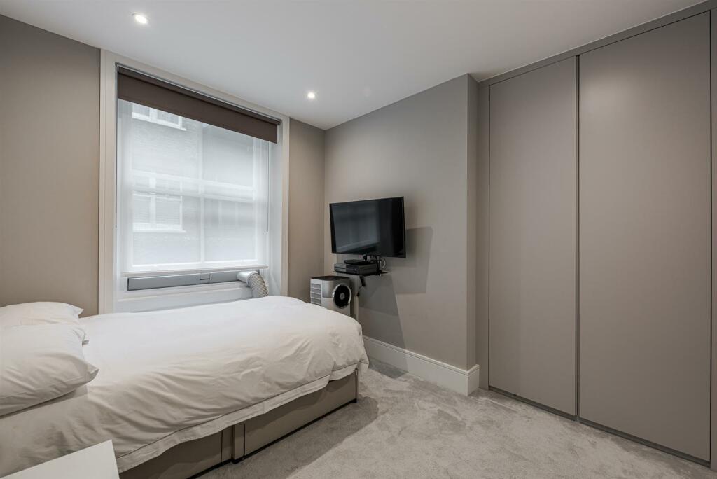 Drayton Gardens 4_57-13-2. Low Res.jpg