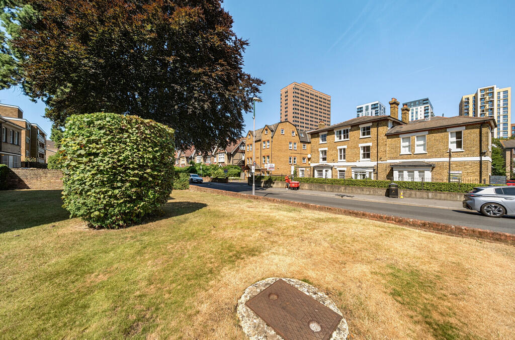 1325116-11-6870ec...