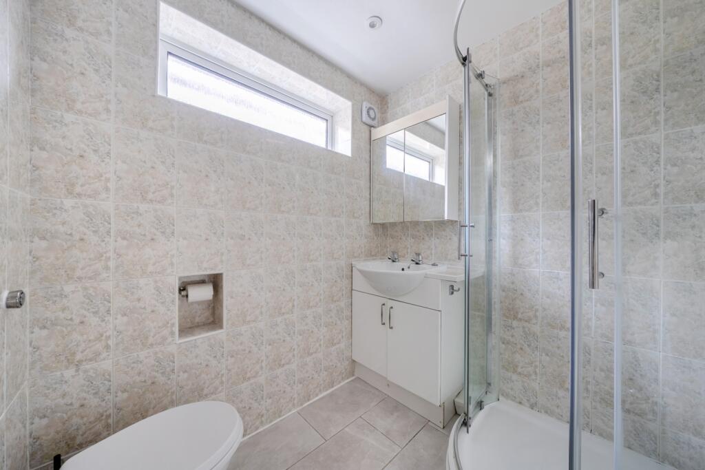 1385072-8-69258ecb1b678