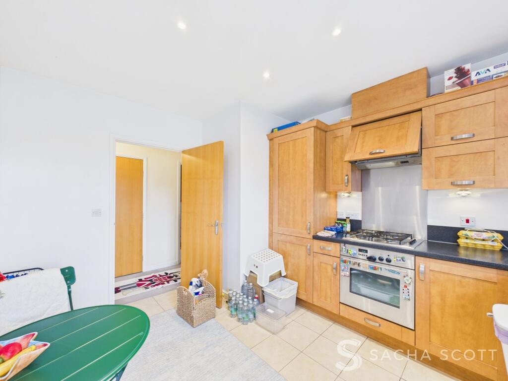 Kitchen / Breakfast Room