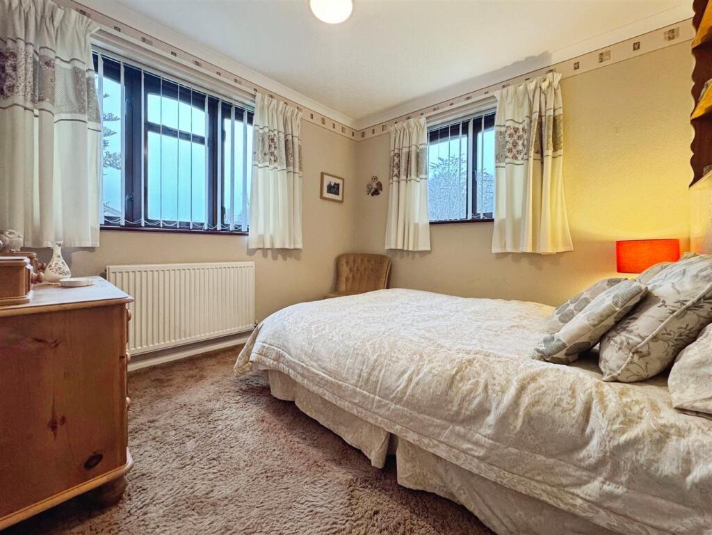 7b04f02d--4E85-80BA-416B88AB7823-14648-00000ACB66D