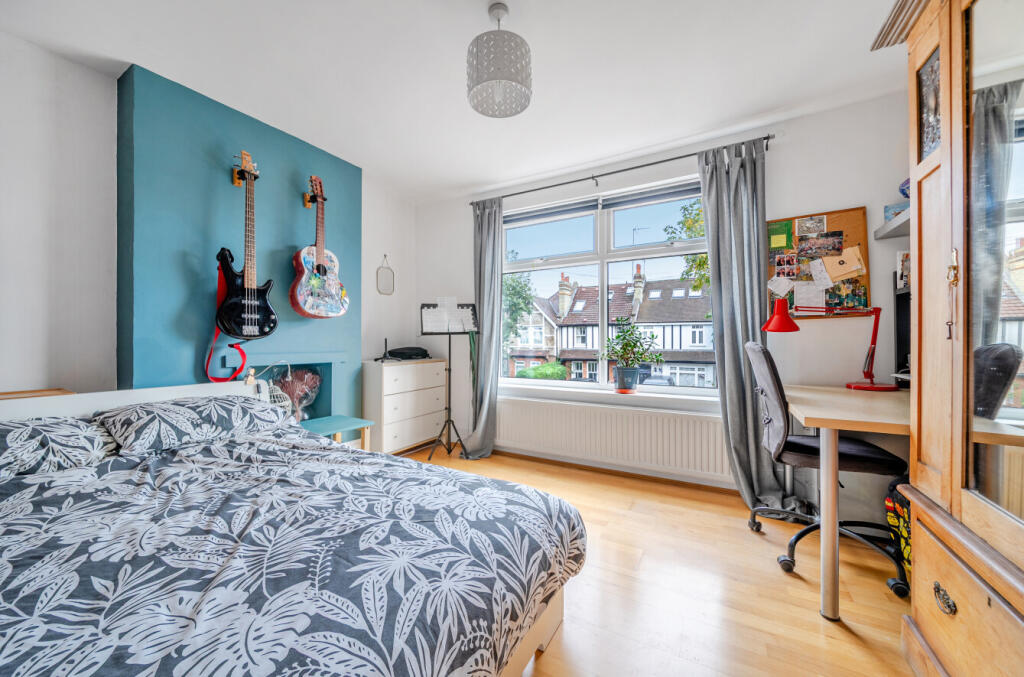 1364080-20-68f8a0...