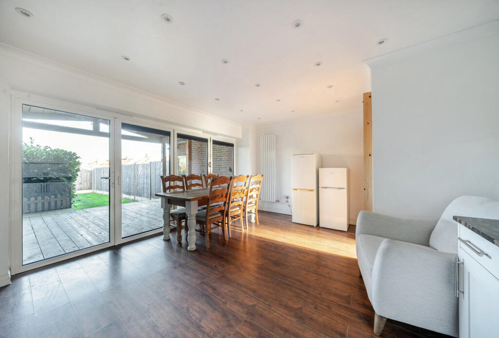 1-6926f09166772-1...