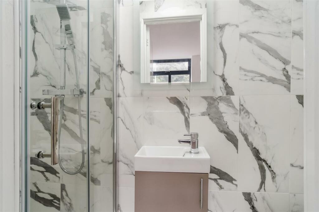 The Sanctuary En Suite.jpg