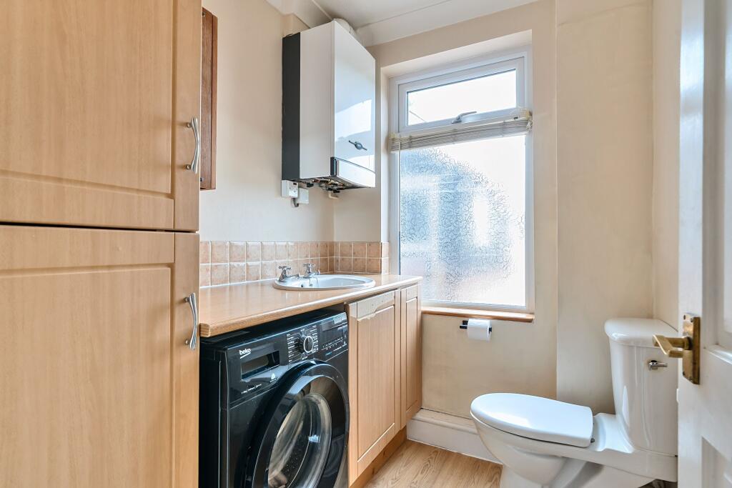 Utility &amp; Cloakroom