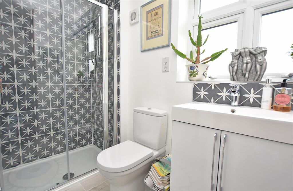 Ground Floor Shower Room.JPG