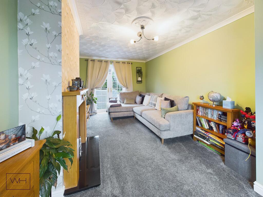 CAM03785G0-PR0153-ST