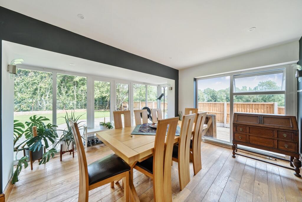 1333806-24-689371...