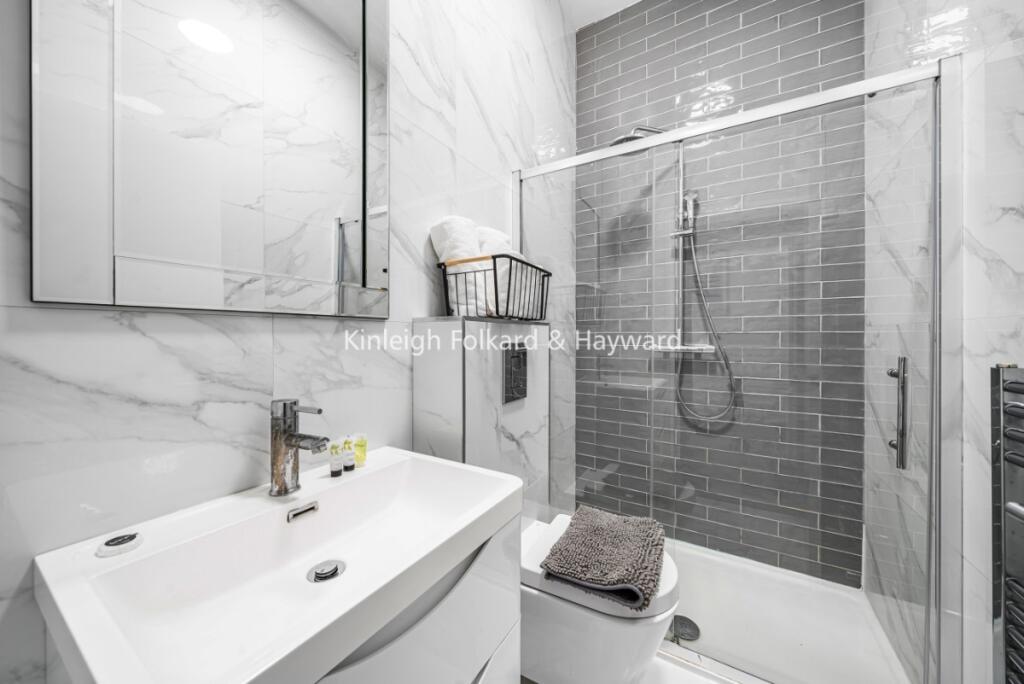 b946cdb3-4f22-4116-a