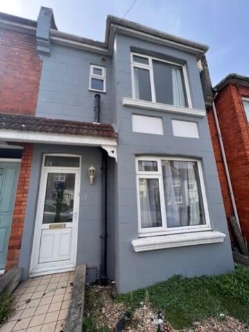 3 Totland Road -  FOH (3)