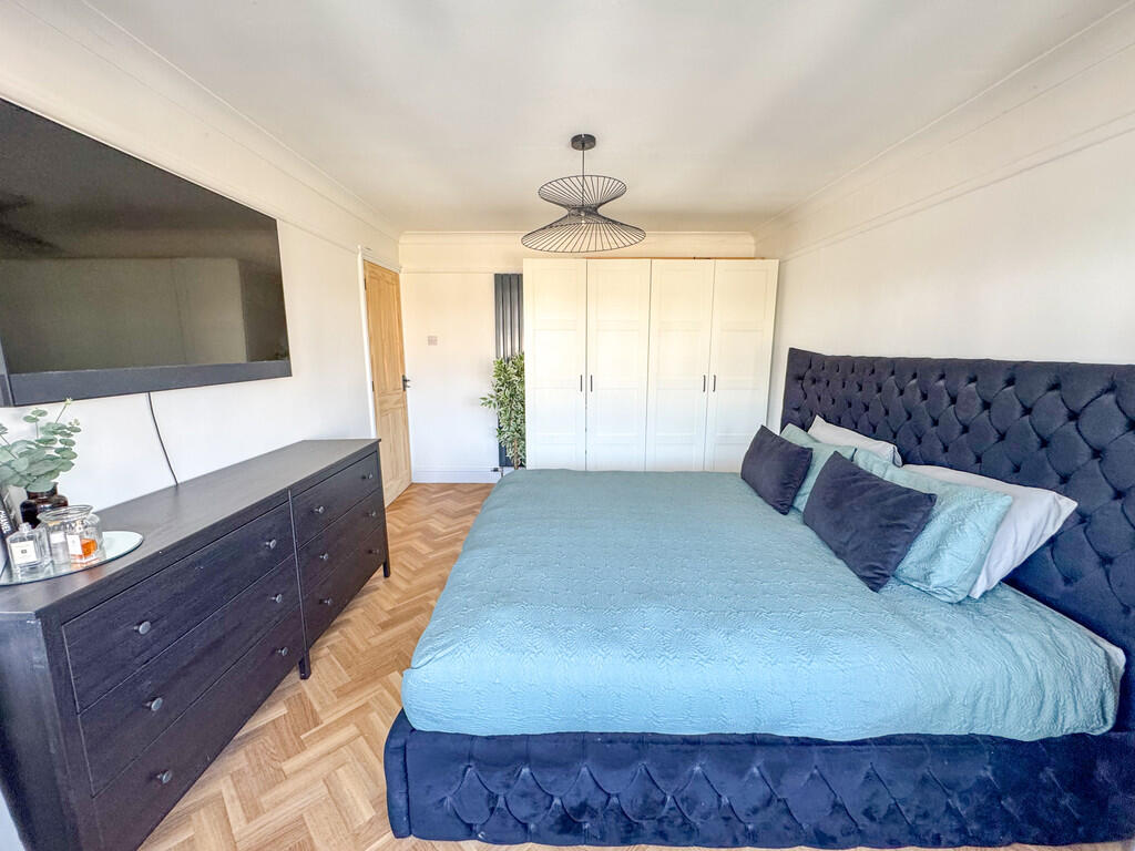 bed 1 1