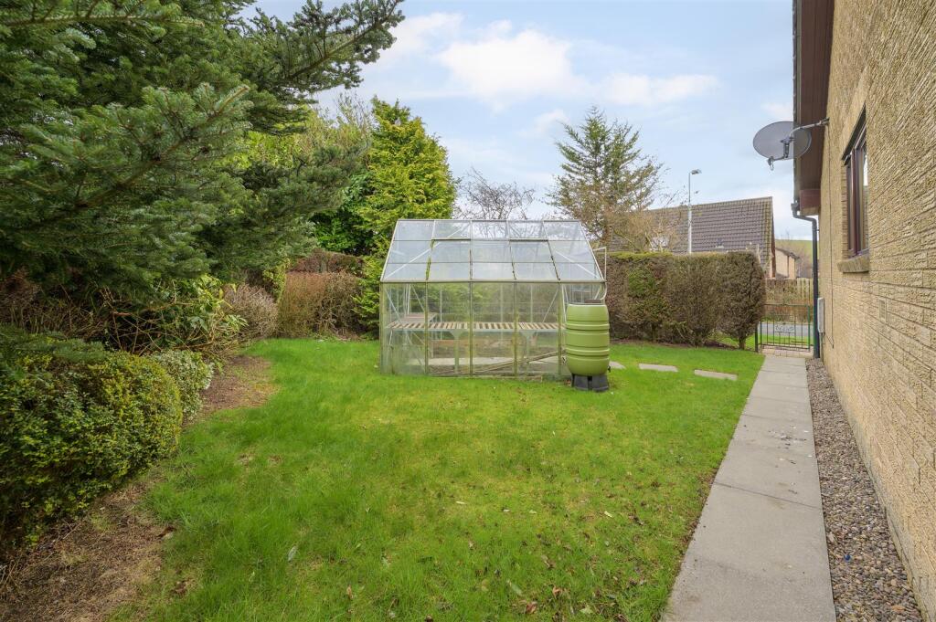 19 Cantlie Place 005.jpg