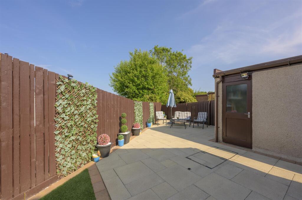 8GlenMoristonDrive028.jpg