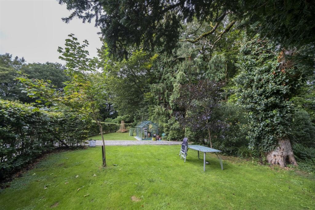 2 Riddings House-056.JPG