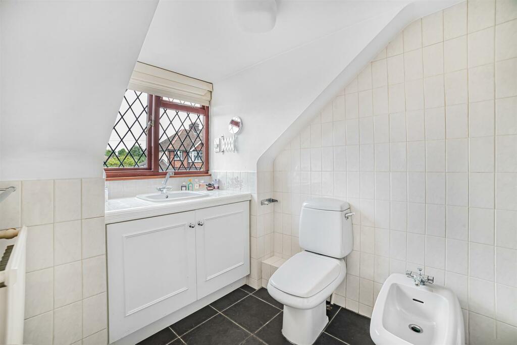 En-suite Bathroom