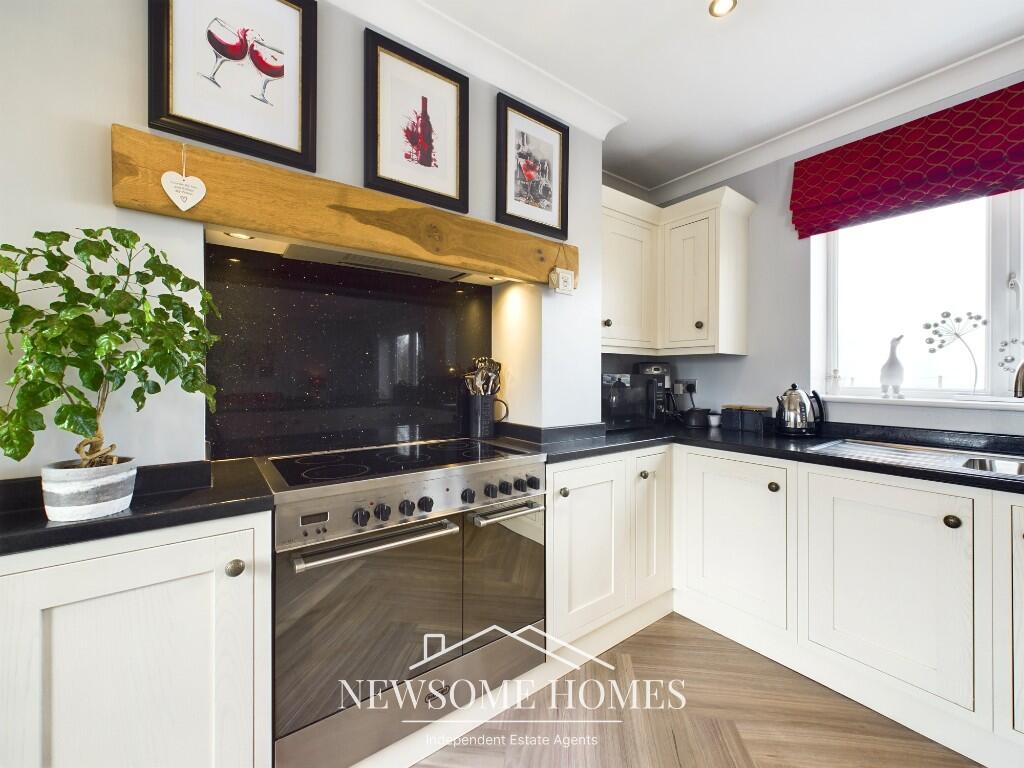 Kitchen/ Family Room