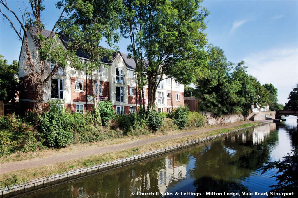 PHOTOGRAPH COURTESY OF CHURCHILL 