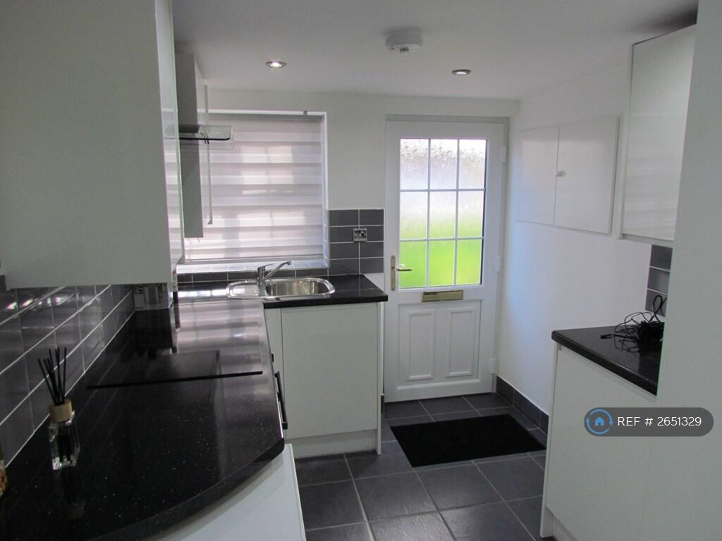Front Entrance Door To Kitchen &amp; Window
