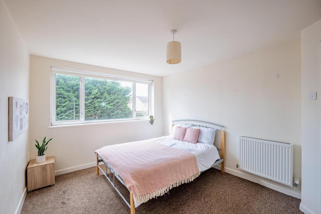 6 Stanway Close BA2 2UR-30.jpg