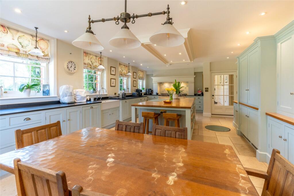 Kitchen/Breakfast