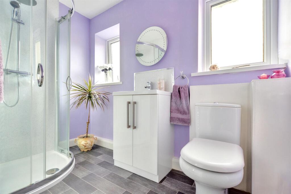 Bathroom.jpeg