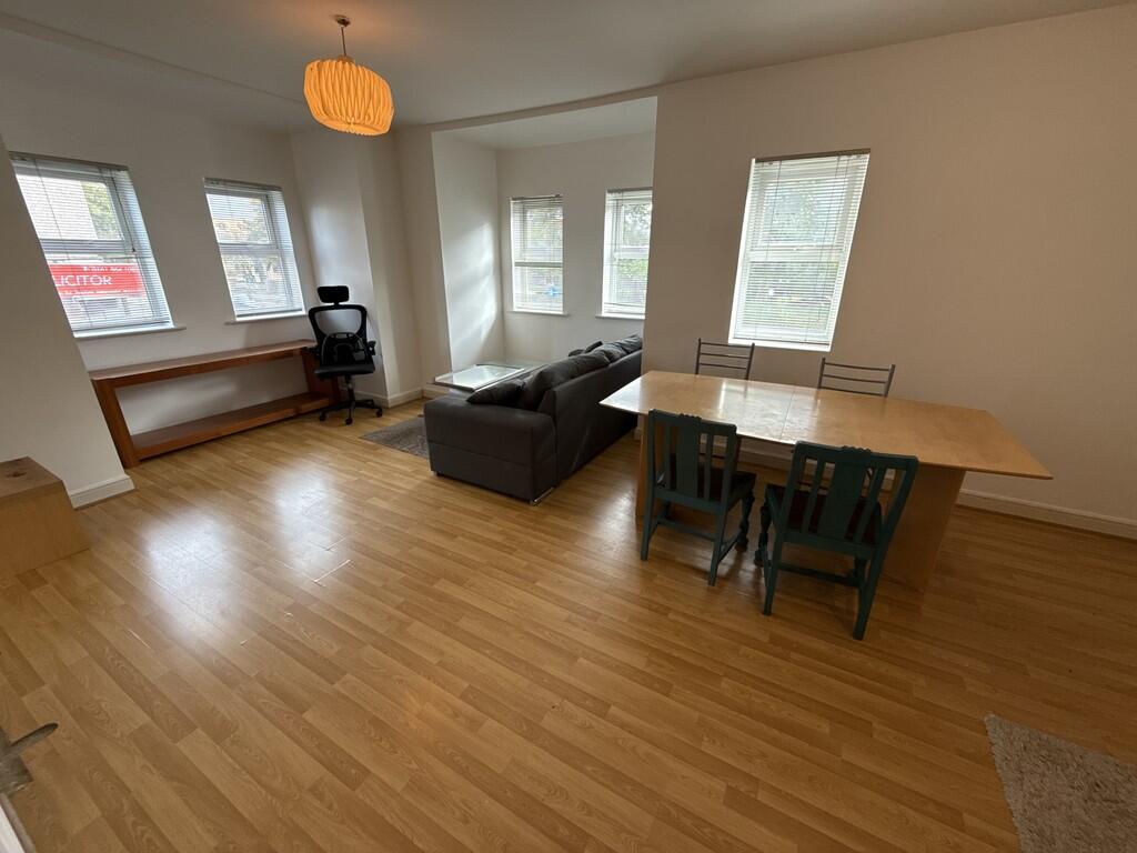 Photo 06-10-2025,...