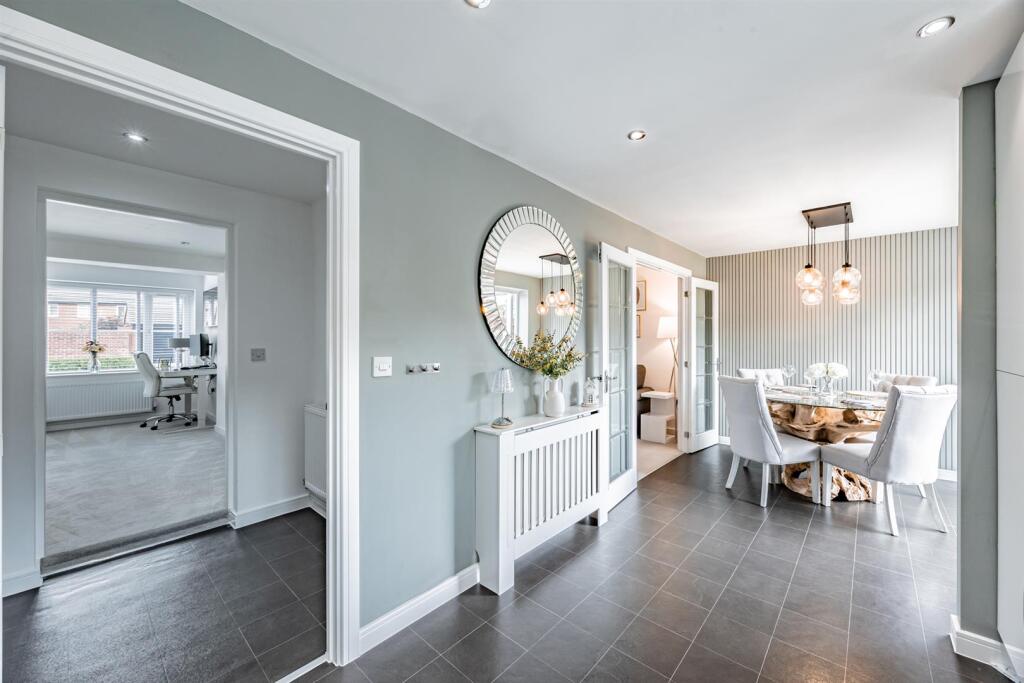 63 Wells Ave-14.jpg