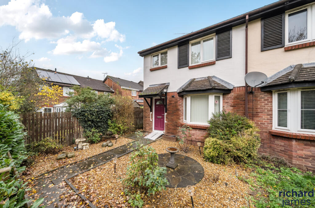 b6efe63de4ee47afb3c86384bcadb0dc