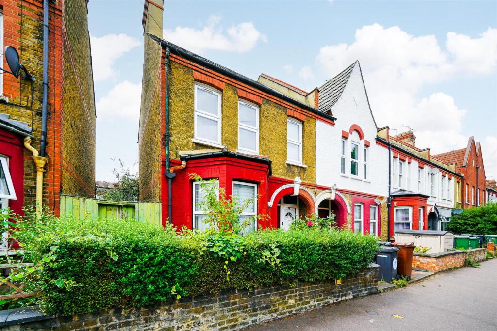 60 Bloxhall Road-14.jpg