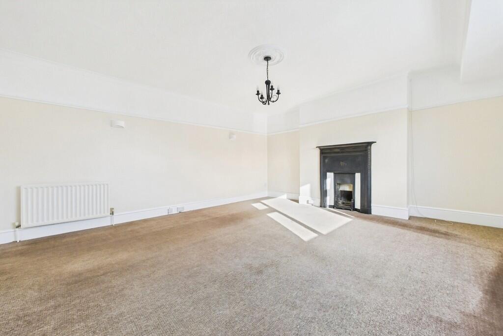 8c071330-CAM01085...