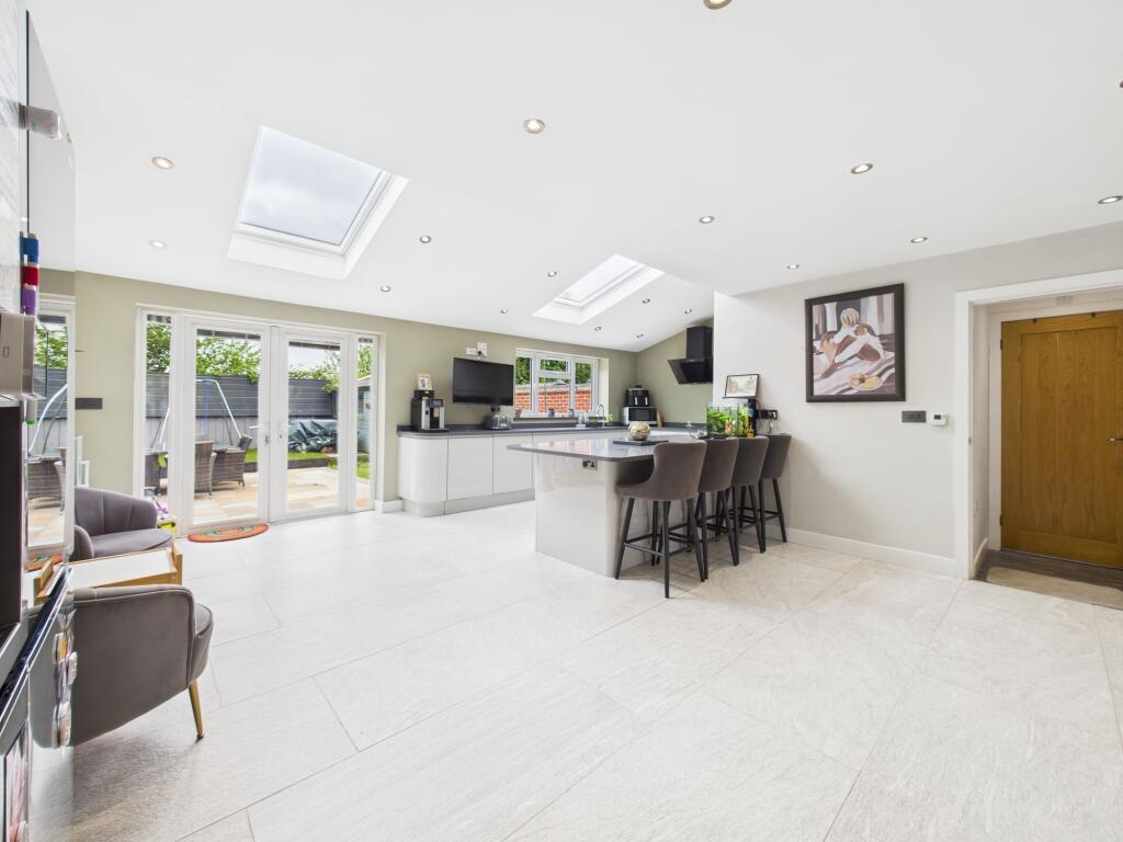 Kitchen/Living/Dining