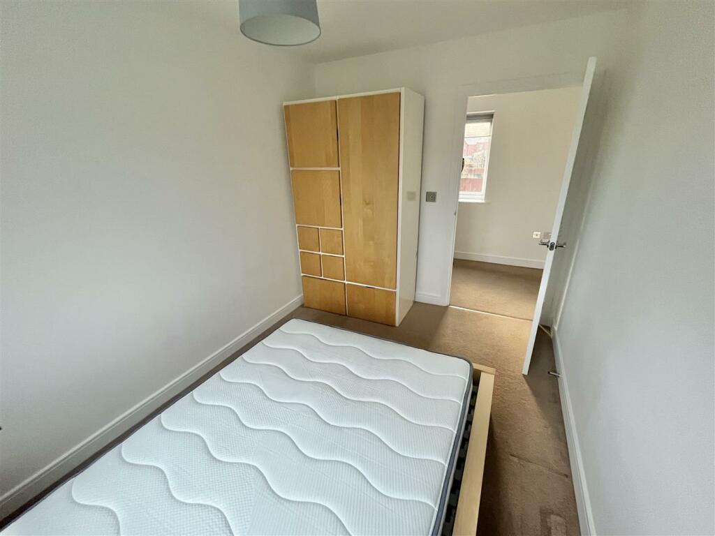 Bedroom 2 Aspect 2